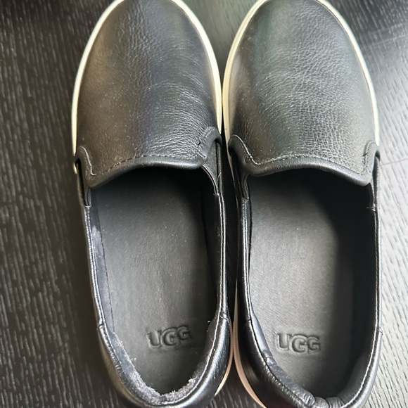 Ugg Jass Women's Leather Sneakers Platform Slip On Black Size 9, Never worn - Picture 4 of 6
